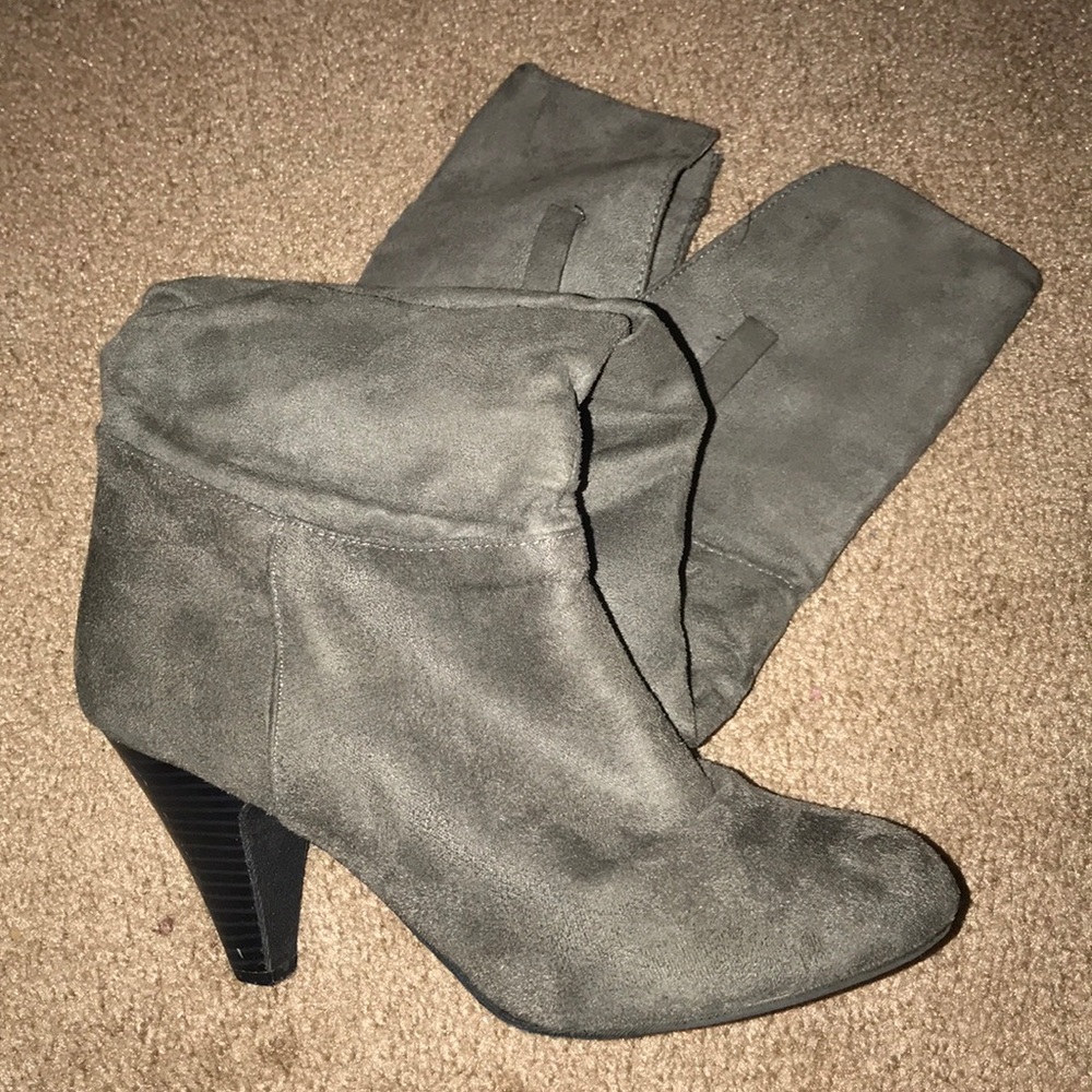 Suede Gray Knee High boots